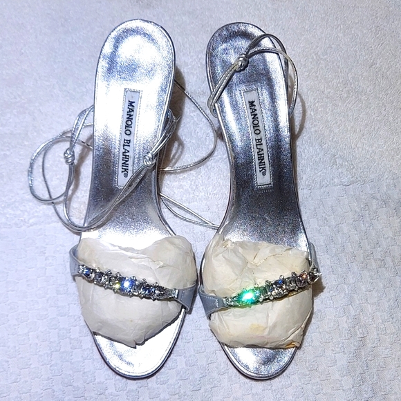 Manolo Blaktik, Prisca Crystal formal/wedding shoes 37 1/2 - size 7 US - Picture 1 of 8